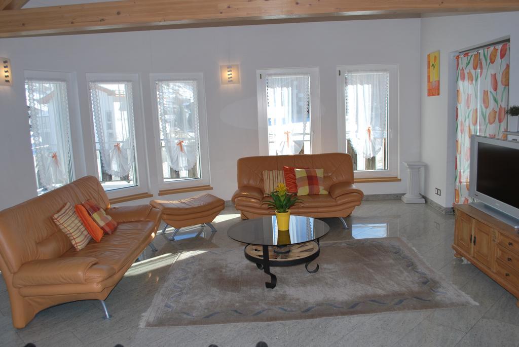 Aquarell Apartments Saas-Grund Kamer foto